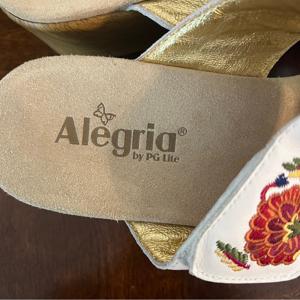 Alegria Linn needles and pins Embroidered Floral Sandals White Leather Size 10 - Picture 5 of 8